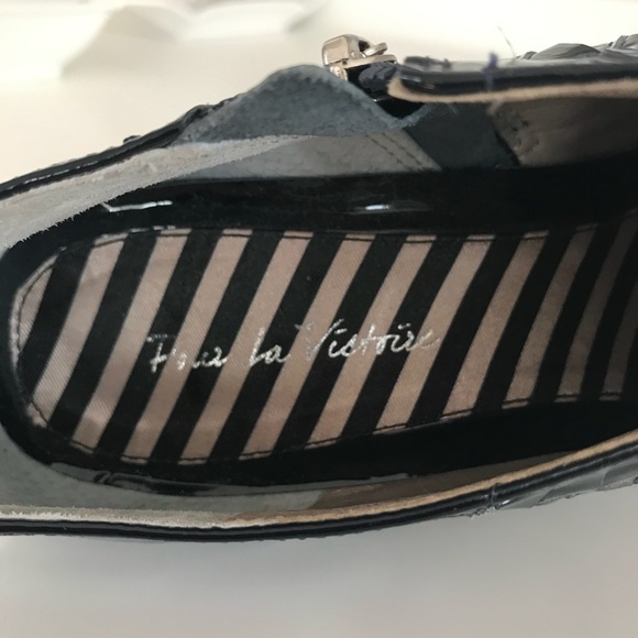 Pour La Victoire all leather blue patent booties - Picture 4 of 4